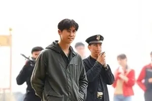 山海拾遗录动画中半透明水墨形态的山精形象